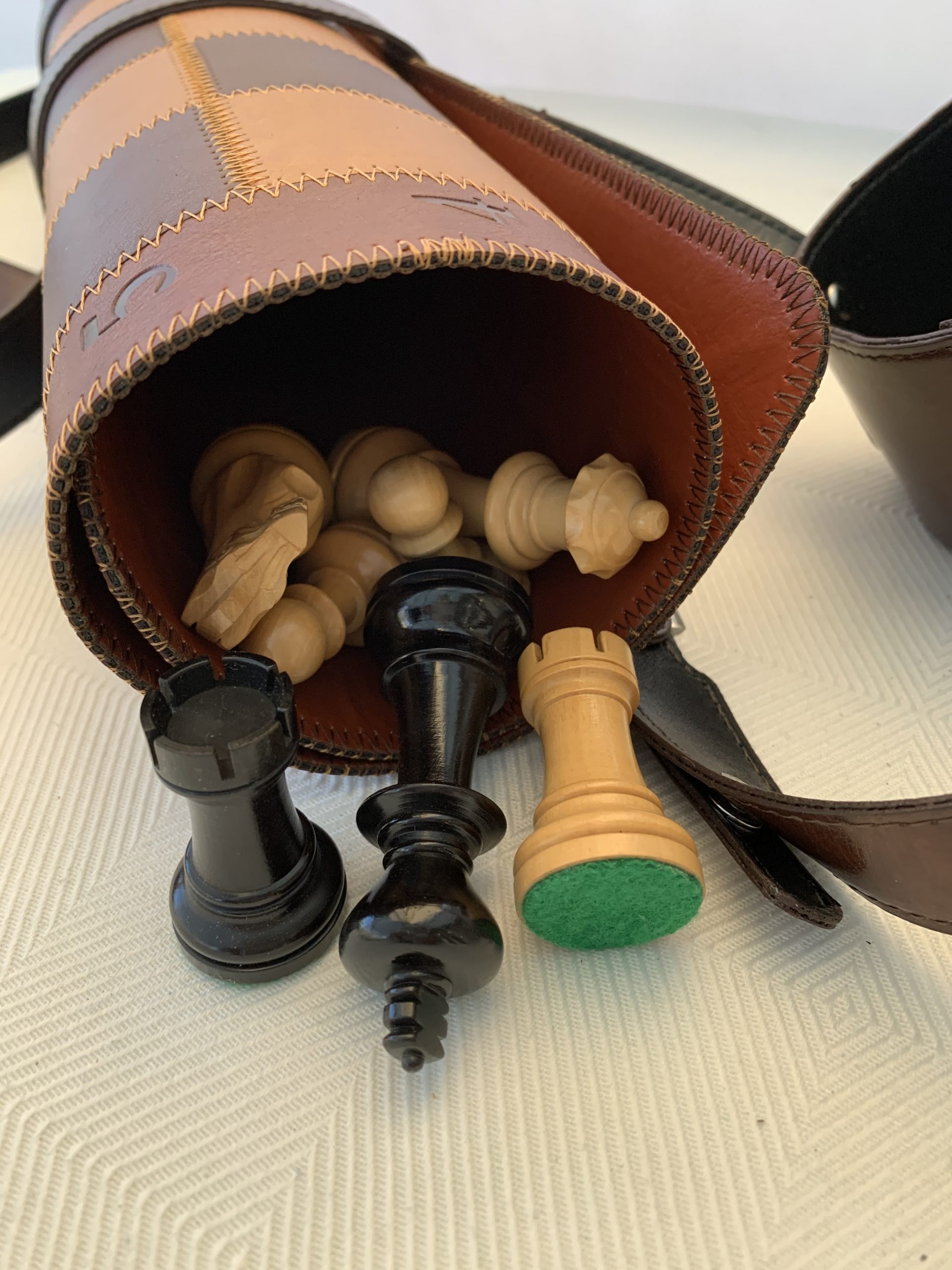 Rollup Thick Leather Chess Case, Mat and Weighted Chess Pieces